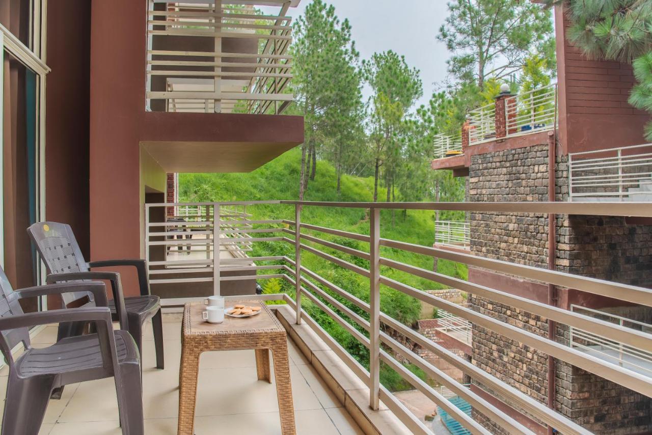 Hillcrest Heights Bed and Breakfast Kasauli Buitenkant foto