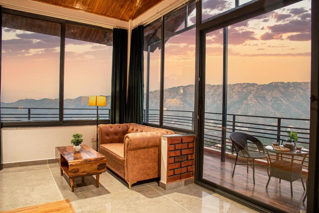 Hillcrest Heights Bed and Breakfast Kasauli Buitenkant foto